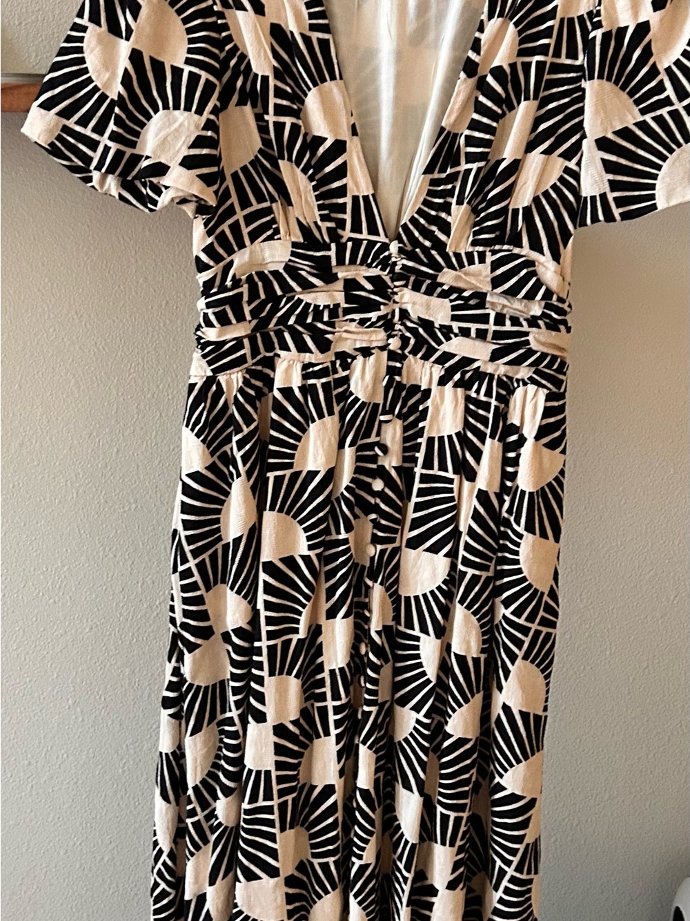 Anthropologie Black & Cream Geometric V-Neck Midi Dress - Picture 4 of 6